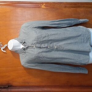 J Crew Women's Light Blue Wash Denim Like Button Down Shirt Size XS